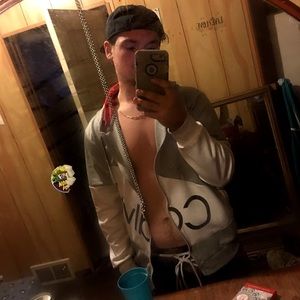 Meet your Posher, Joseph